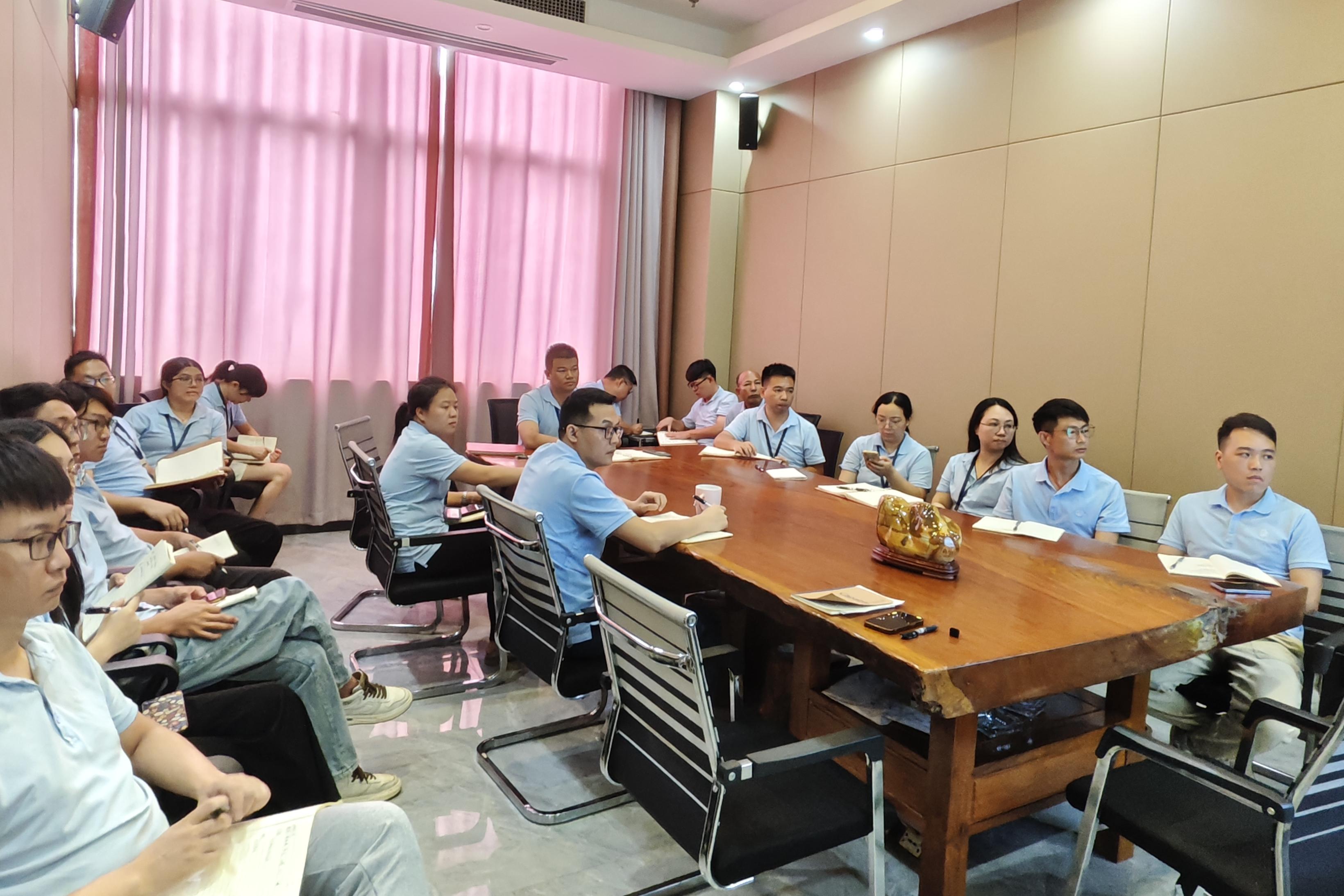 用奮鬥诠釋初心使命，用實幹鑄就責任擔當