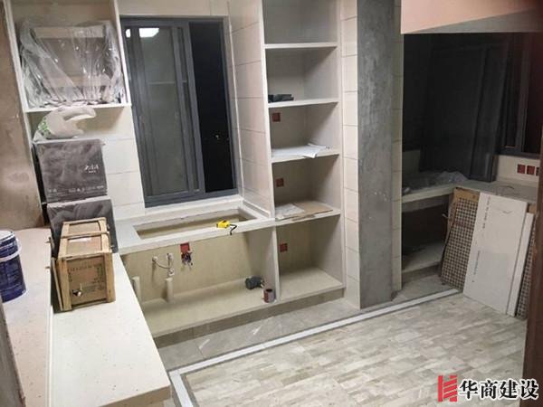 來看看别有特色的磚夾櫥櫃