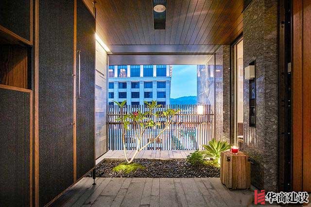 這樣的裝修設計加上160寸投影，沒有人會不喜歡