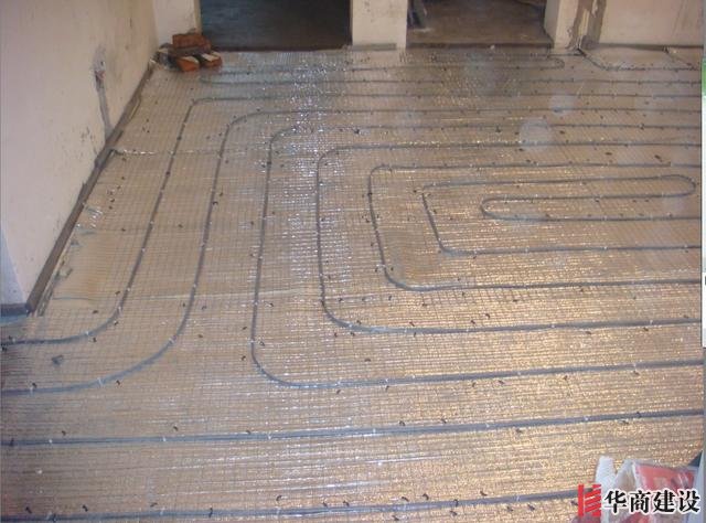 已經裝修完瞭，明暖還能不能改成地暖