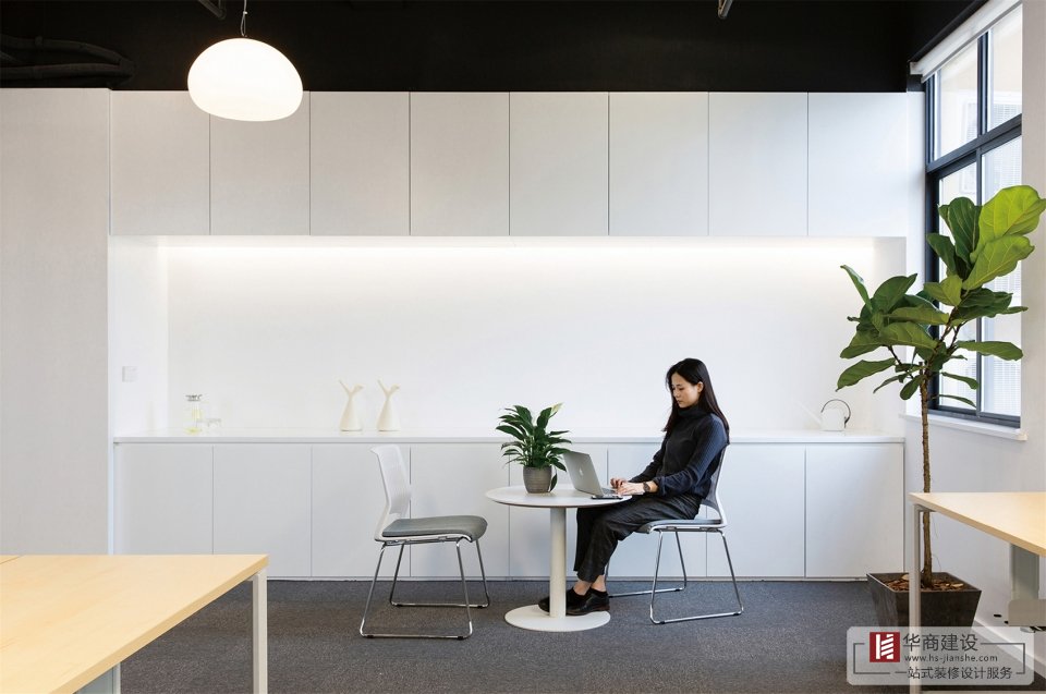 互聯網電商辦公室寫字樓空間設計
