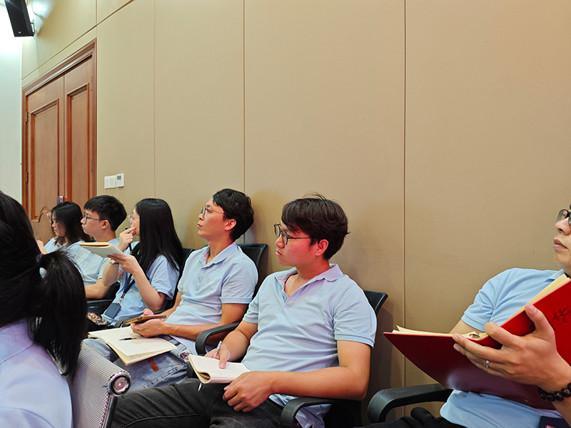 用奮鬥诠釋初心使命，用實幹鑄就責任擔當