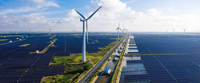 光伏發電：點亮綠色未來的清潔能源之光